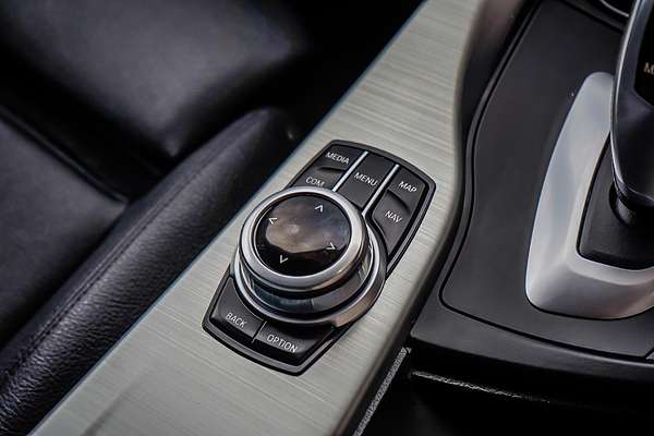 2018 BMW 3 Series 318i Sport Line F30 LCI