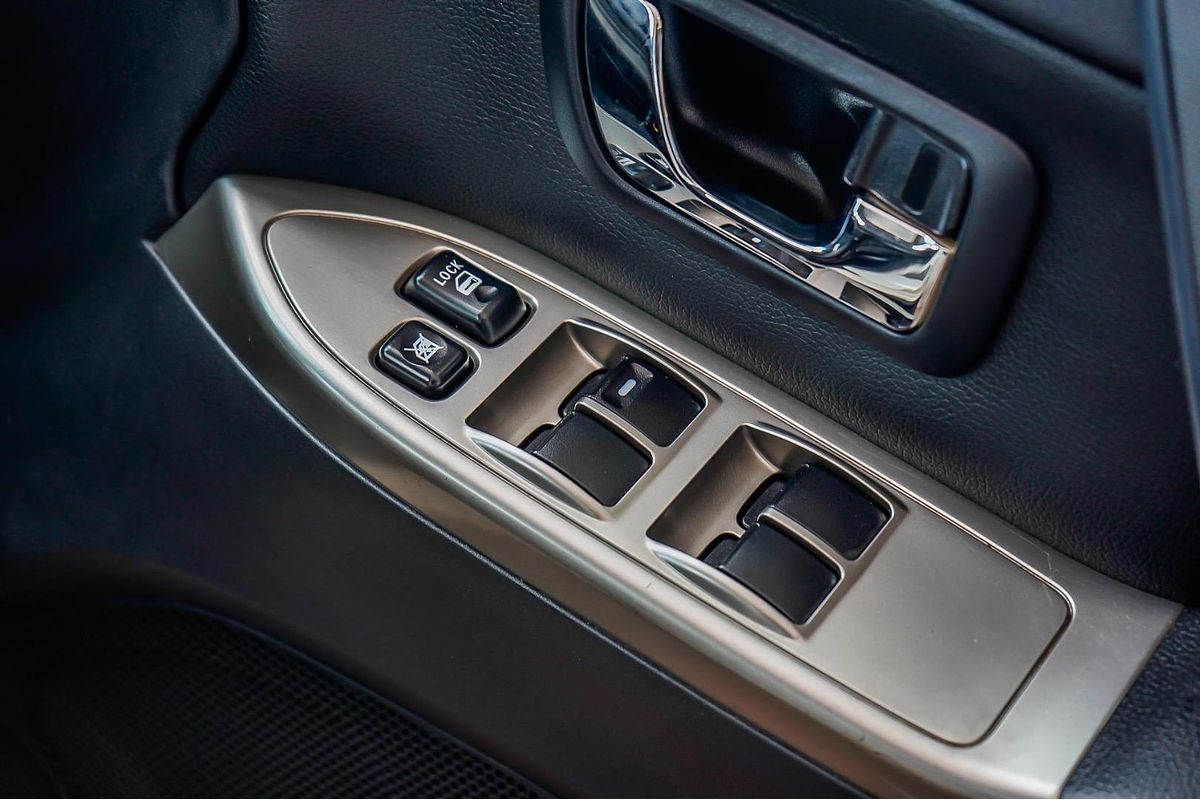 2020 Mitsubishi Pajero GLX NX