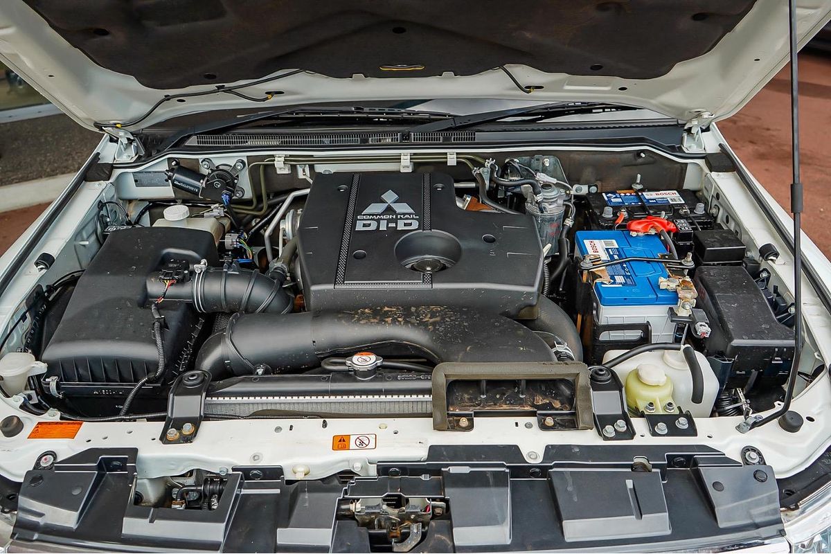 2020 Mitsubishi Pajero GLX NX