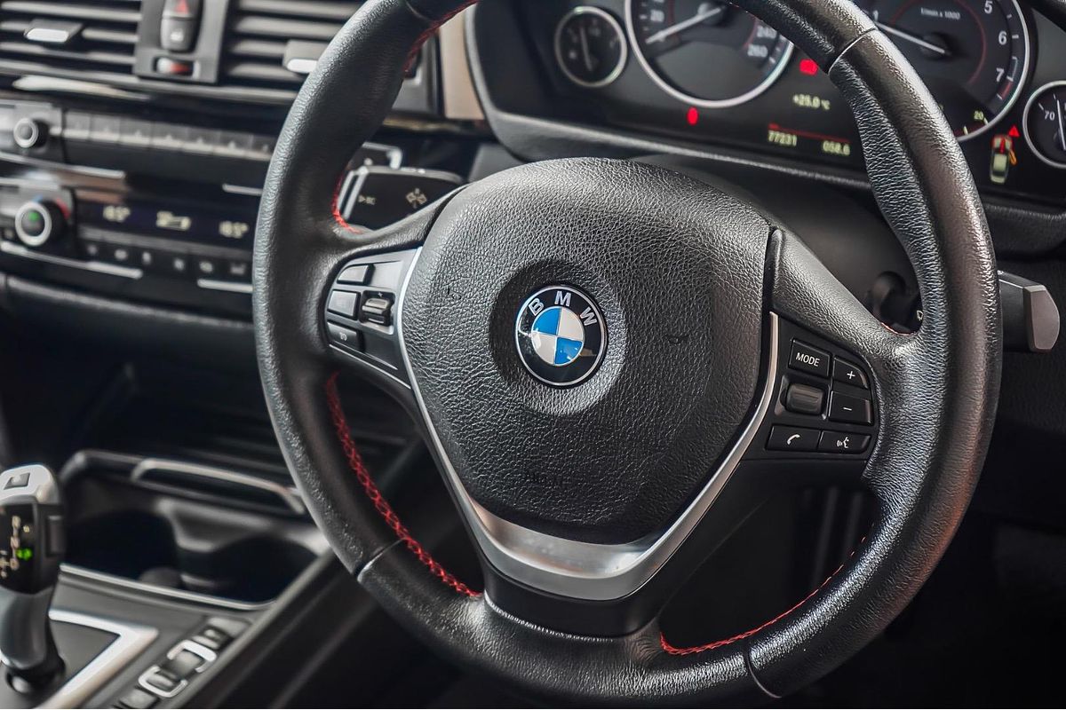 2018 BMW 3 Series 318i Sport Line F30 LCI