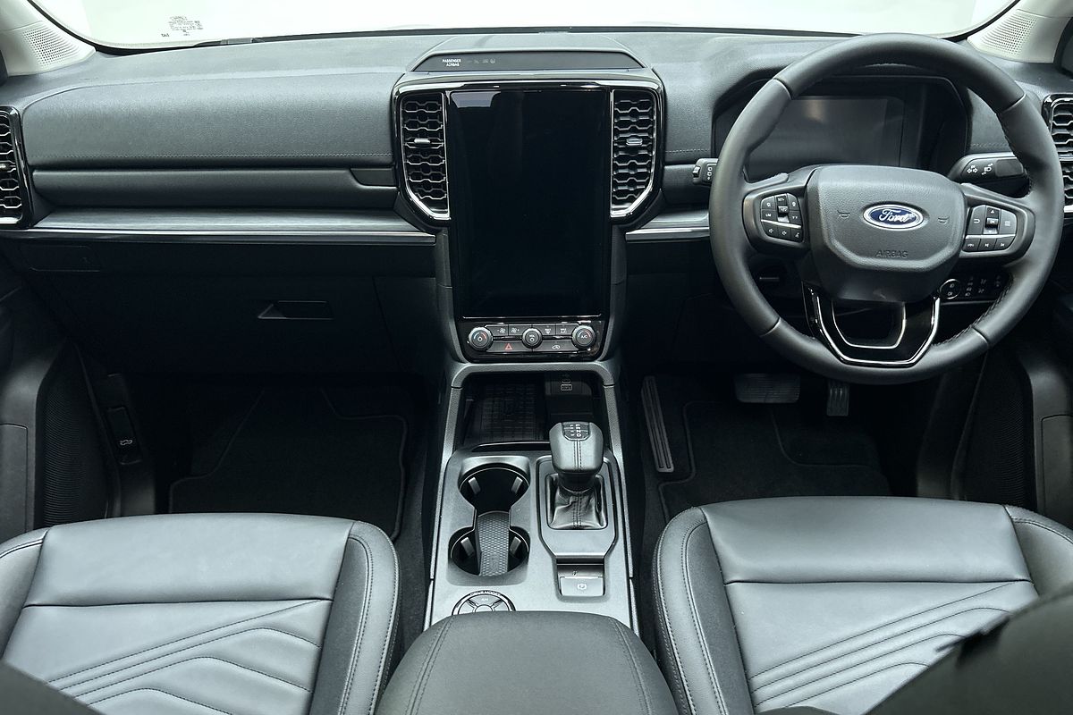 2025 Ford Everest Trend 2.0L