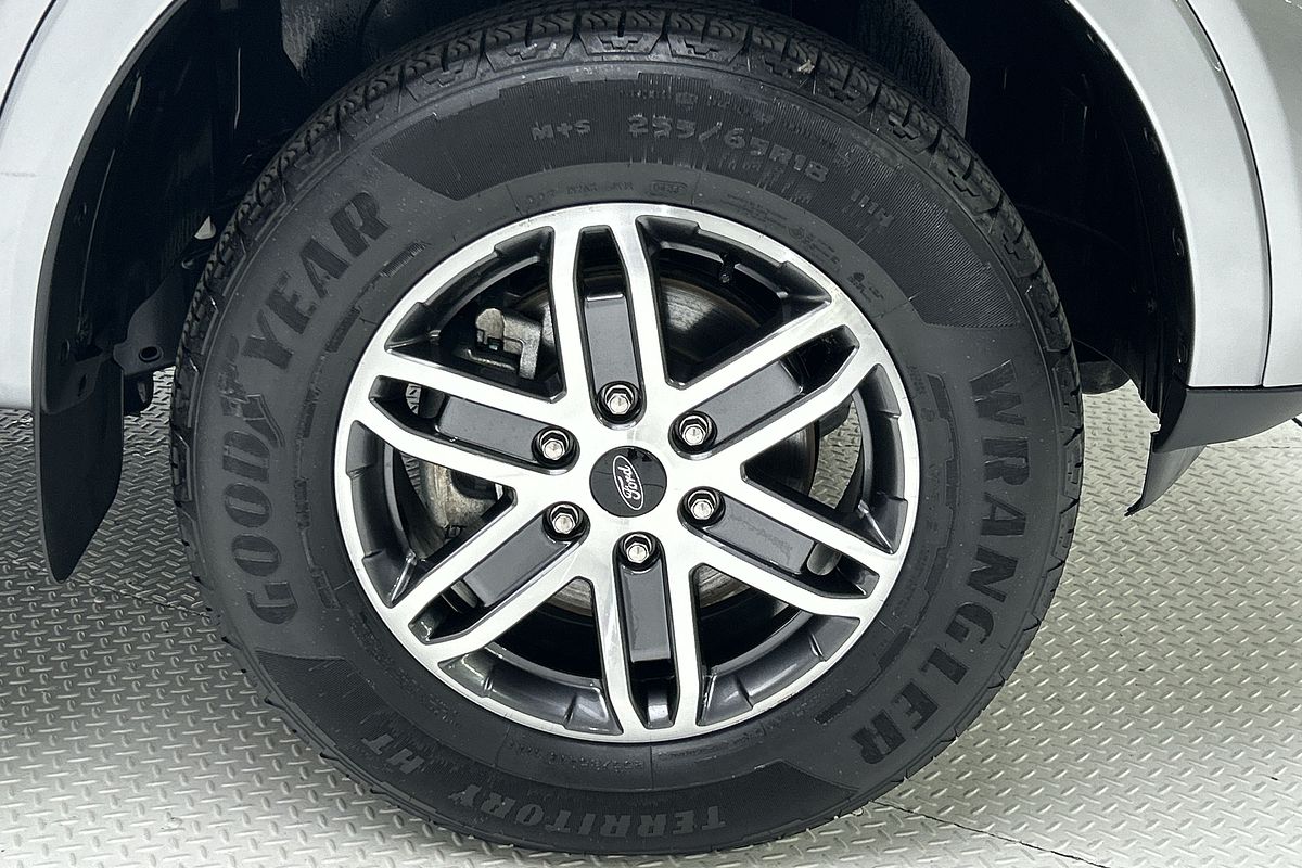 2025 Ford Everest Trend 2.0L