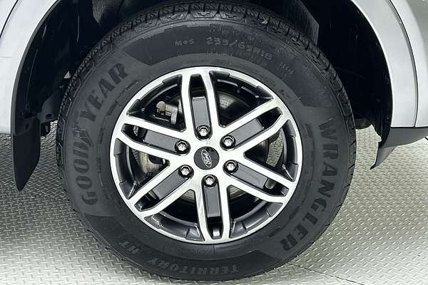 2025 Ford Everest Trend 2.0L