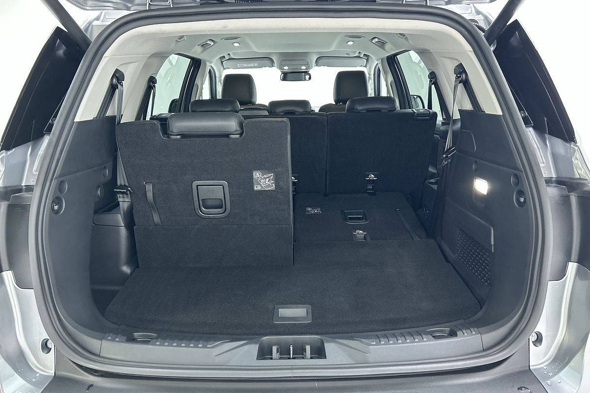 2025 Ford Everest Trend 2.0L