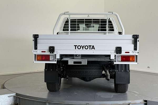 2024 Toyota Hilux SR GUN126R 4X4