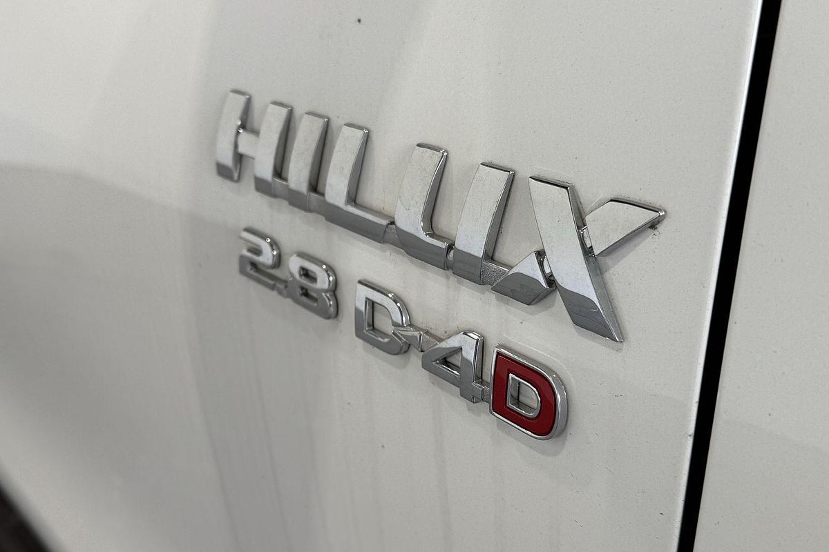 2024 Toyota Hilux SR GUN126R 4X4