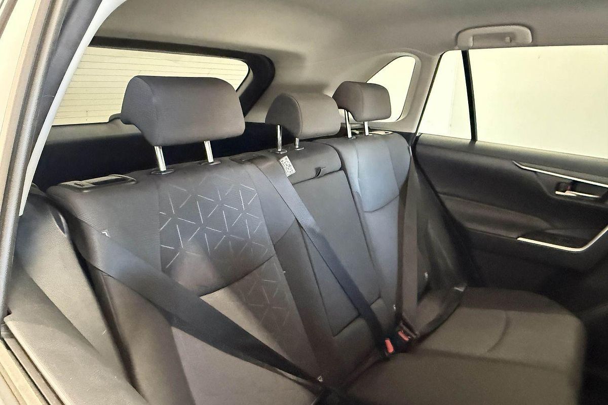 2022 Toyota RAV4 GXL AXAH54R