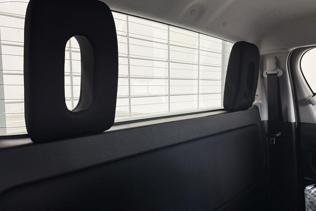 2024 Toyota Hilux SR GUN126R 4X4