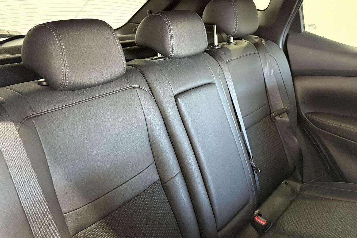 2019 Nissan QASHQAI N-SPORT J11 Series 3