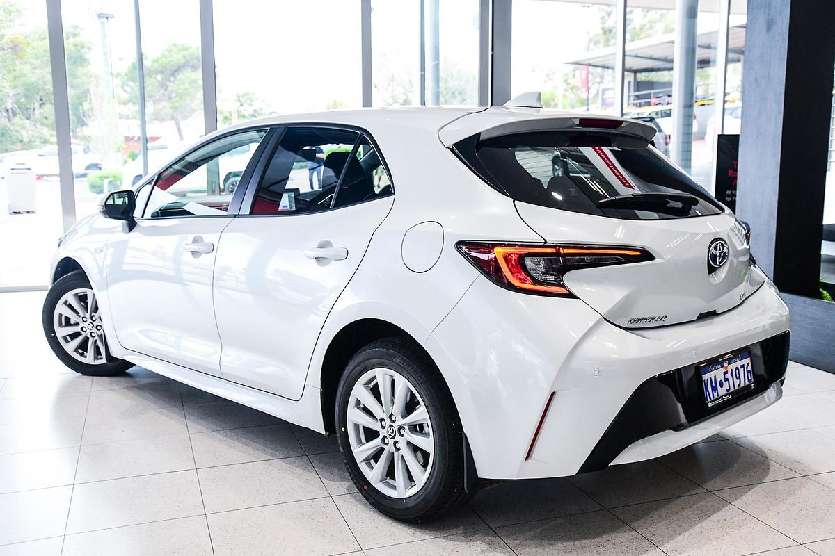 2025 Toyota Corolla SX Hybrid ZWE219R