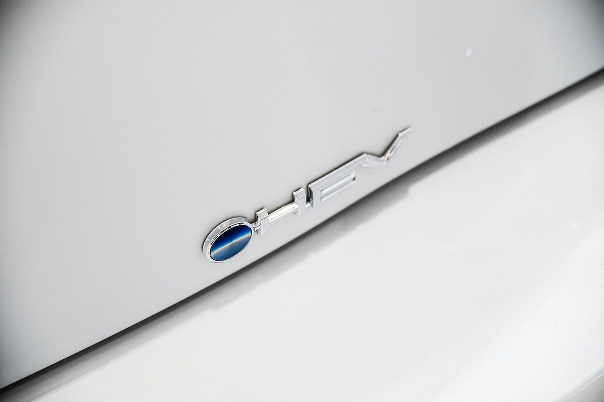 2025 Toyota Corolla SX Hybrid ZWE219R