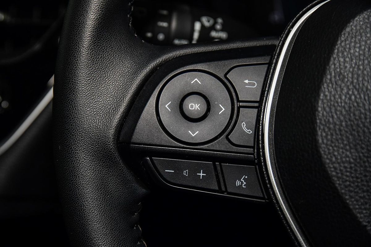 2025 Toyota Corolla SX Hybrid ZWE219R