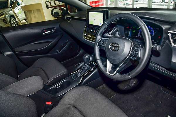 2025 Toyota Corolla SX Hybrid ZWE219R