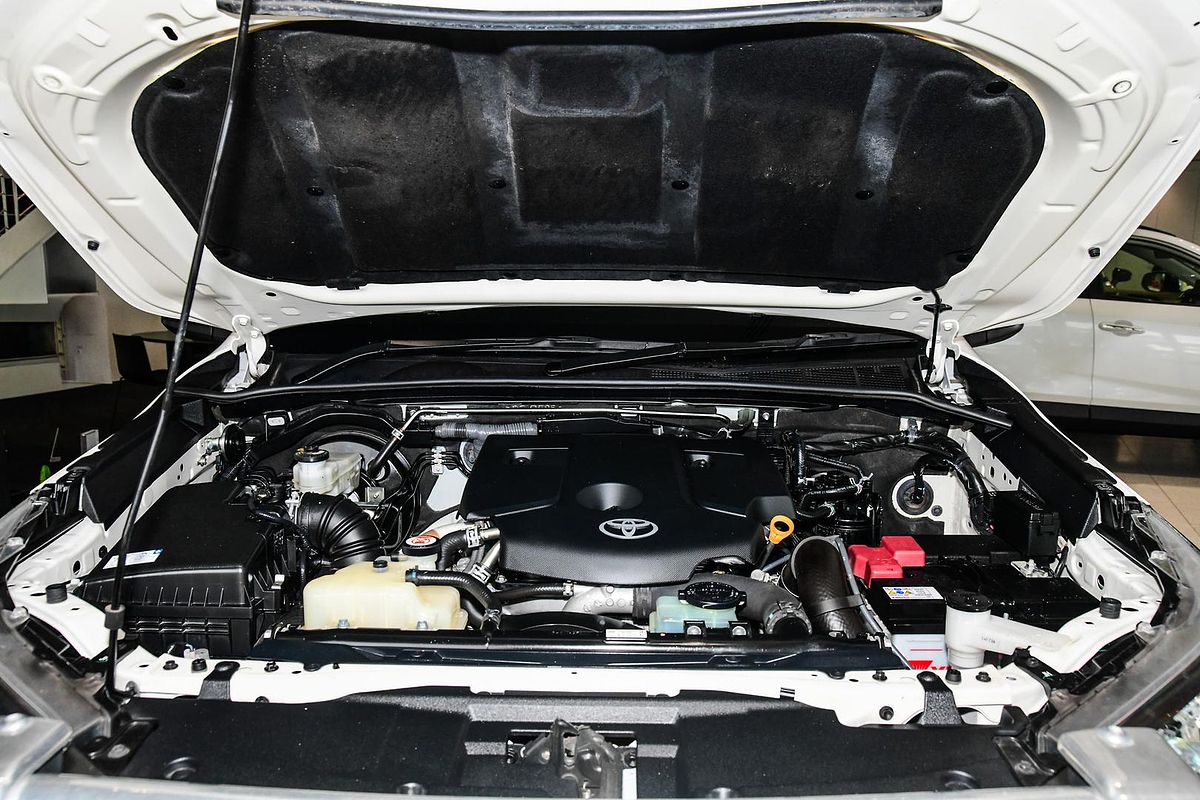 2021 Toyota Hilux SR GUN126R 4X4