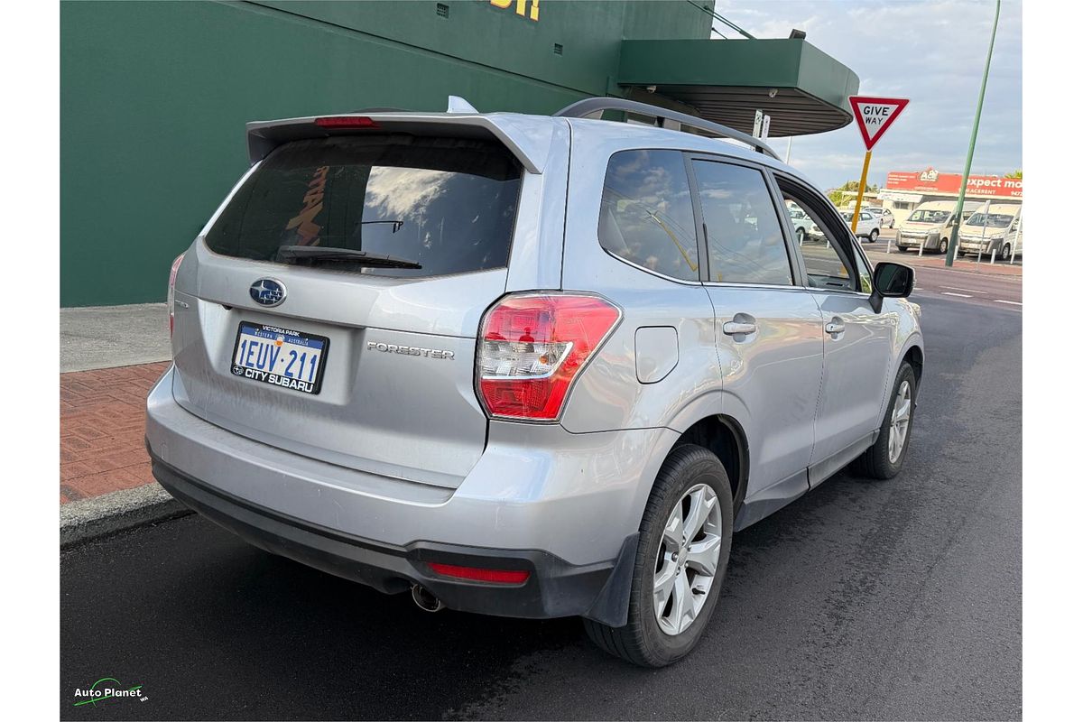 2015 Subaru Forester 2.5i-L S4