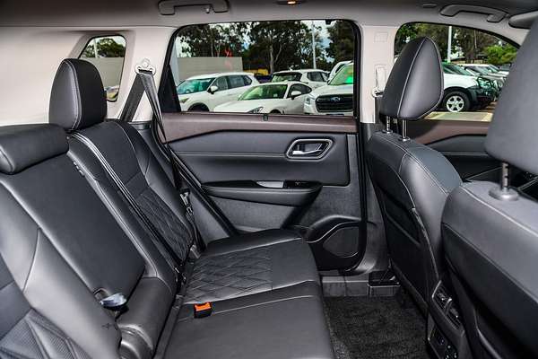 2025 Nissan X-TRAIL Ti-L e-POWER T33