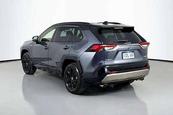 2024 Toyota RAV4 XSE AXAH54R