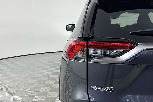 2024 Toyota RAV4 XSE AXAH54R