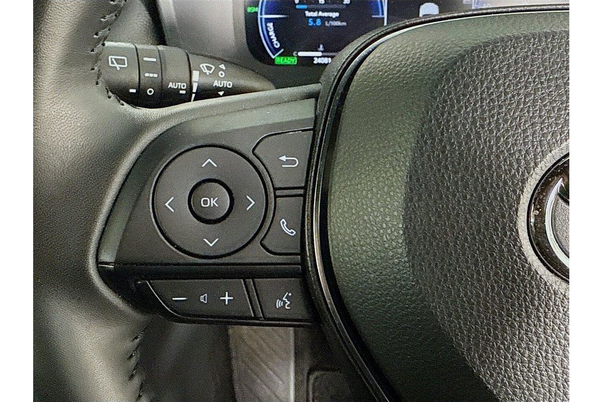 2024 Toyota RAV4 XSE AXAH54R