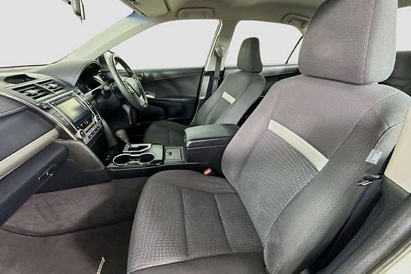 2014 Toyota Camry Hybrid H AVV50R
