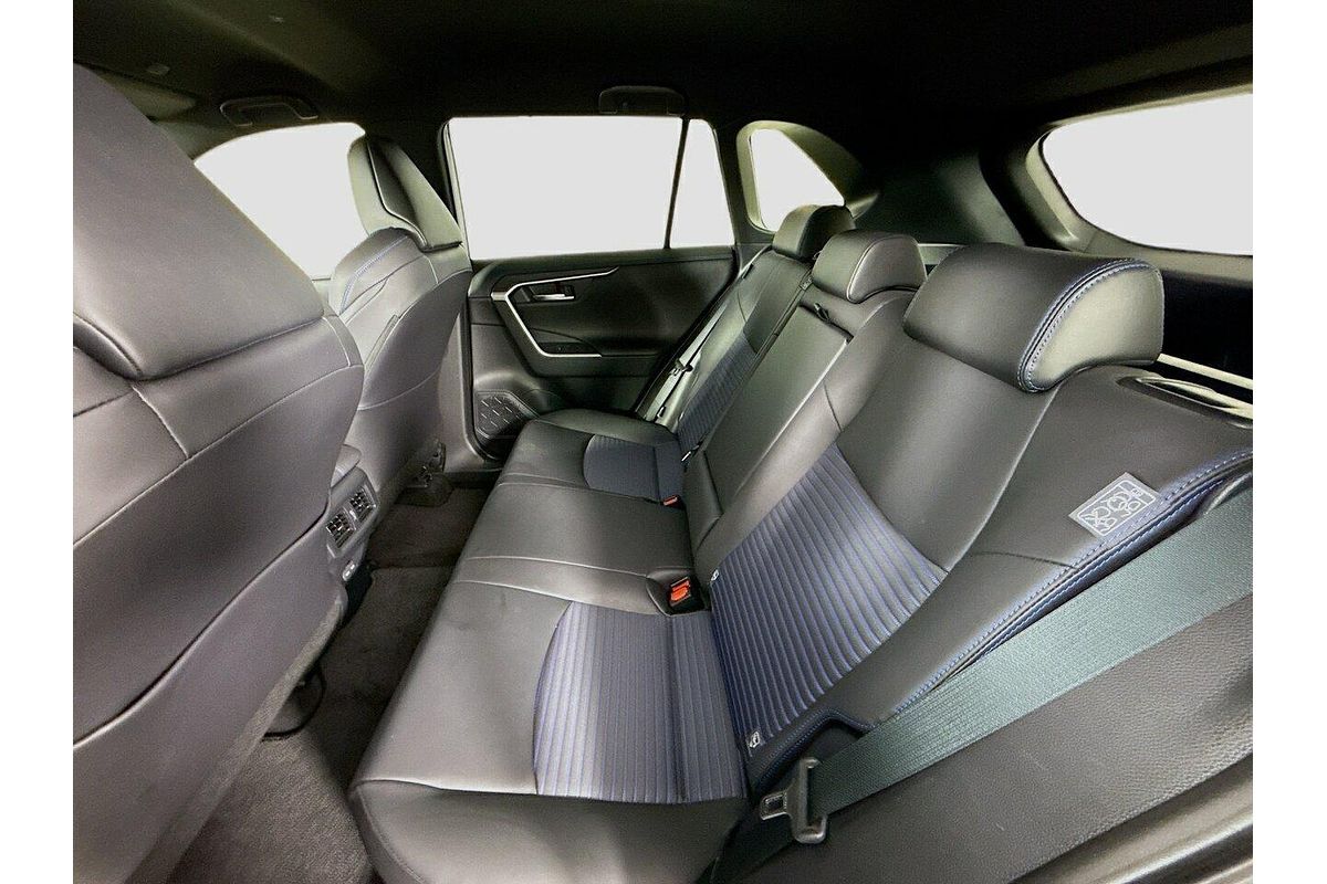 2024 Toyota RAV4 XSE AXAH54R