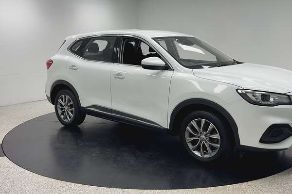 2021 MG HS Core SAS23