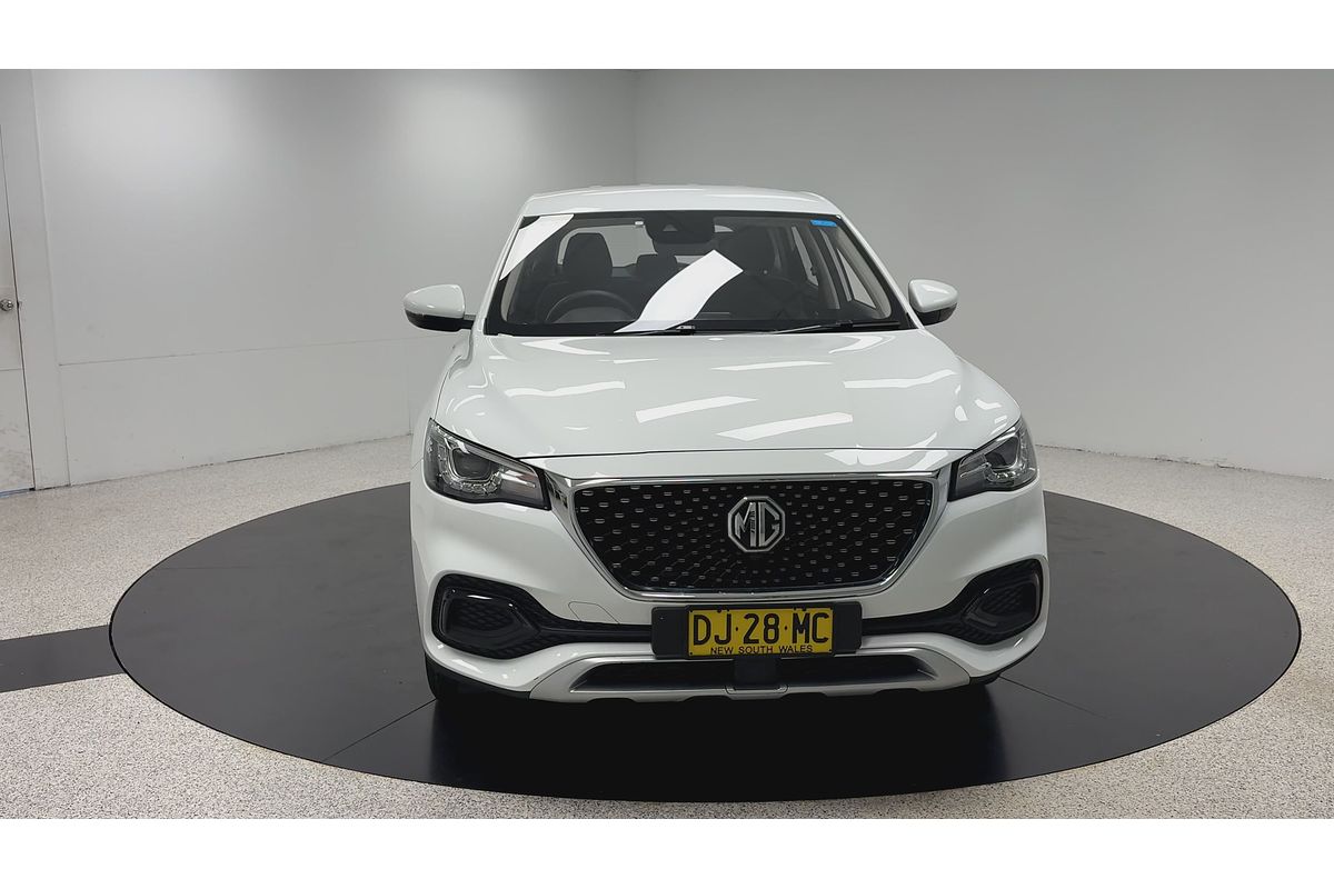 2021 MG HS Core SAS23