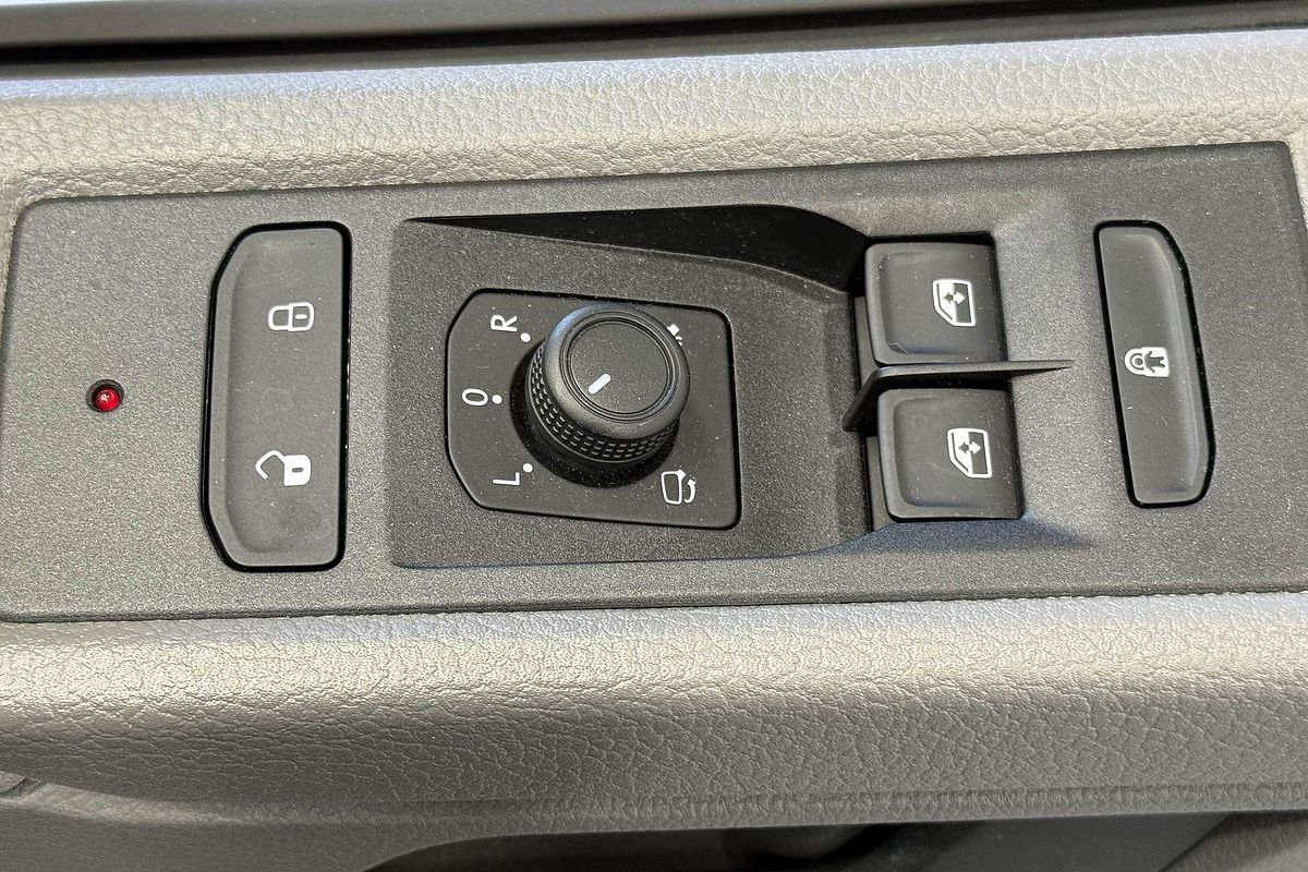 2023 Volkswagen Transporter TDI340 T6.1 SWB