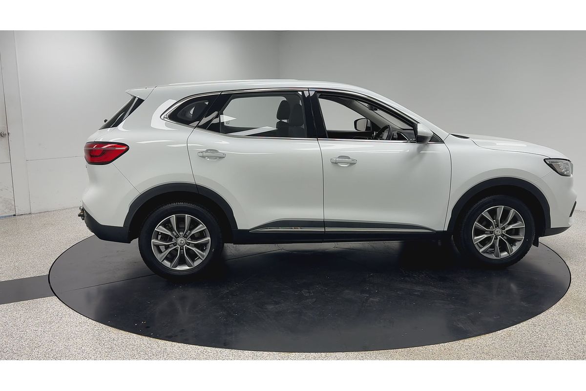 2021 MG HS Core SAS23