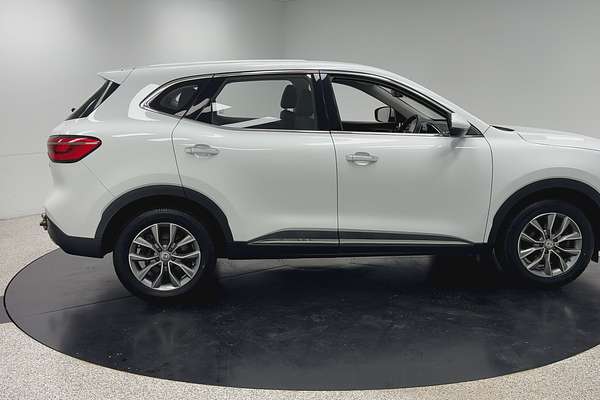 2021 MG HS Core SAS23