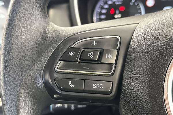 2021 MG HS Core SAS23