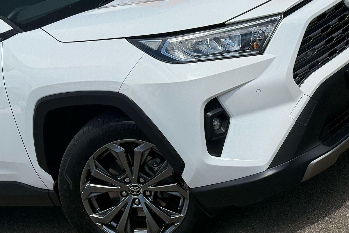 2022 Toyota RAV4 GXL MXAA52R