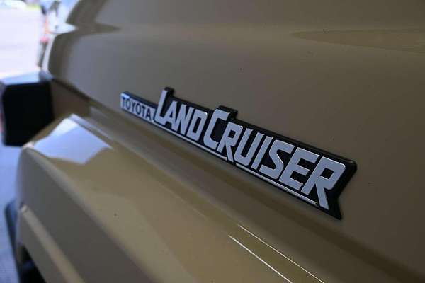 2025 Toyota Landcruiser GXL Troopcarrier GDJL78R