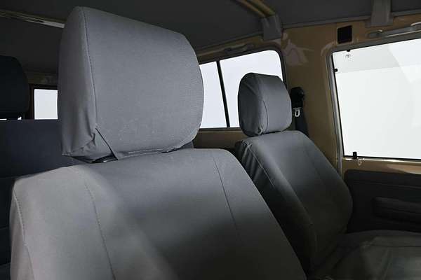 2025 Toyota Landcruiser GXL Troopcarrier GDJL78R