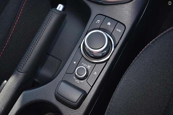 2025 Mazda 2 G15 Evolve DJ Series