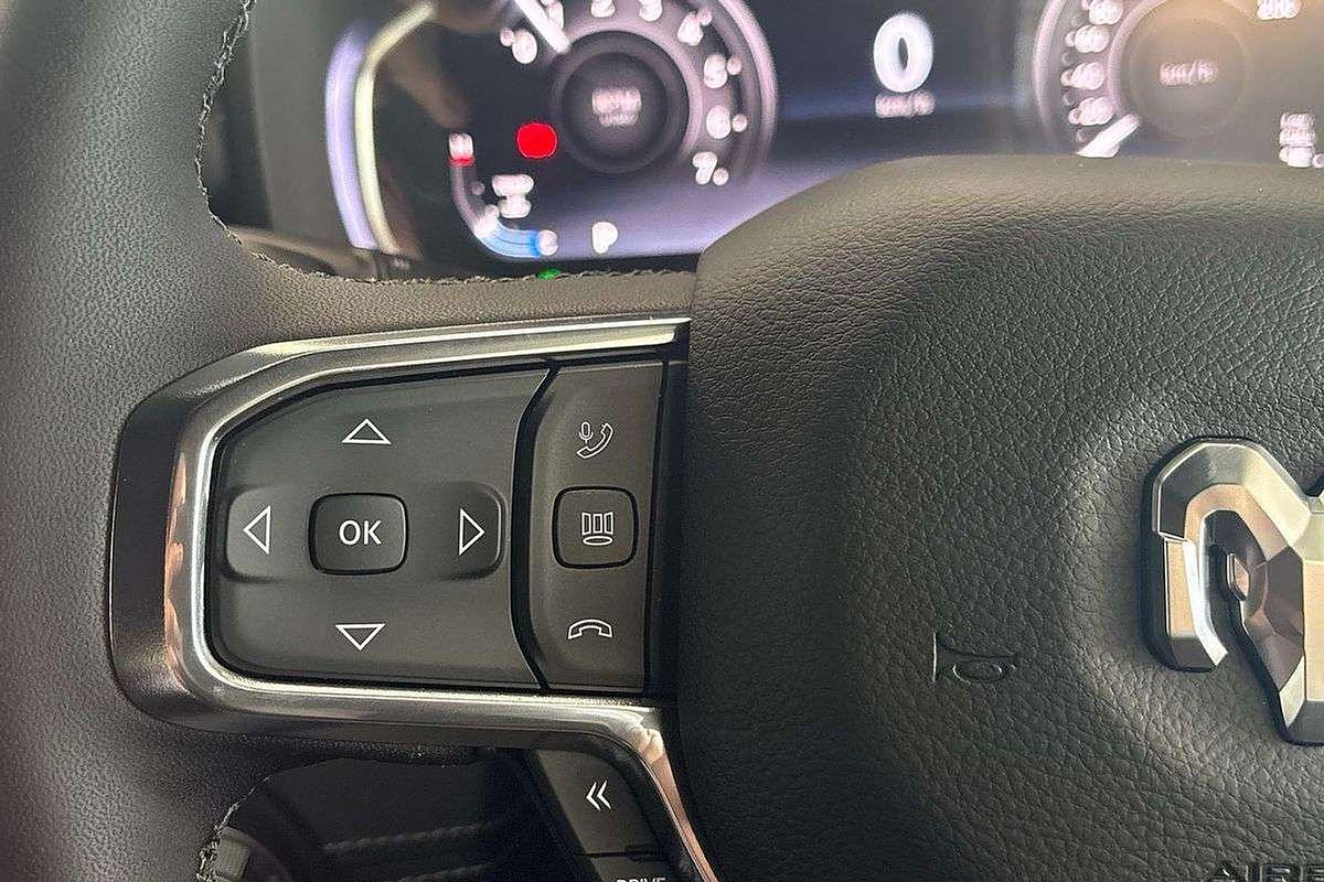 2025 RAM 1500 Laramie Sport Hurricane SO RamBox DT 4X4 SWB