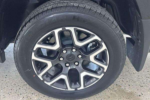 2025 RAM 1500 Laramie Sport Hurricane SO RamBox DT 4X4 SWB