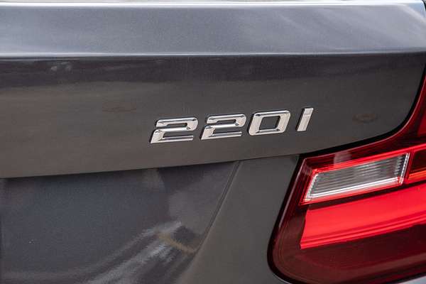 2015 BMW 2 Series 220i M Sport F45