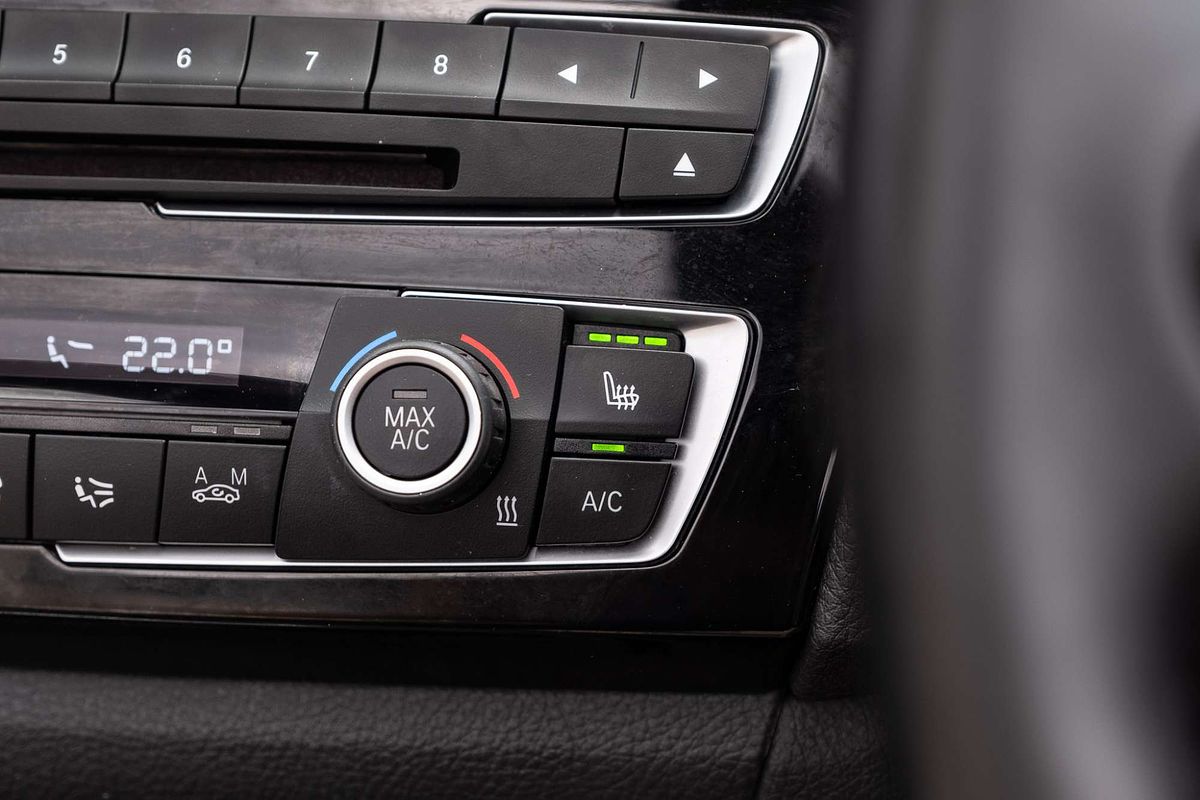 2015 BMW 2 Series 220i M Sport F45