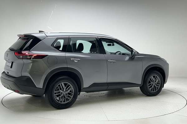 2023 Nissan X-TRAIL ST T33