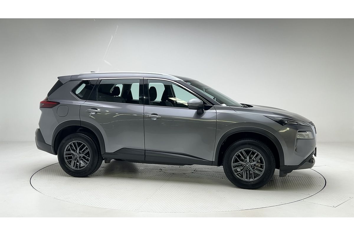 2023 Nissan X-TRAIL ST T33