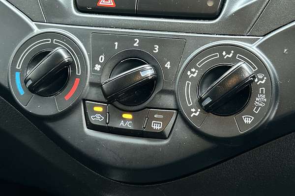 2017 Suzuki Baleno GL EW