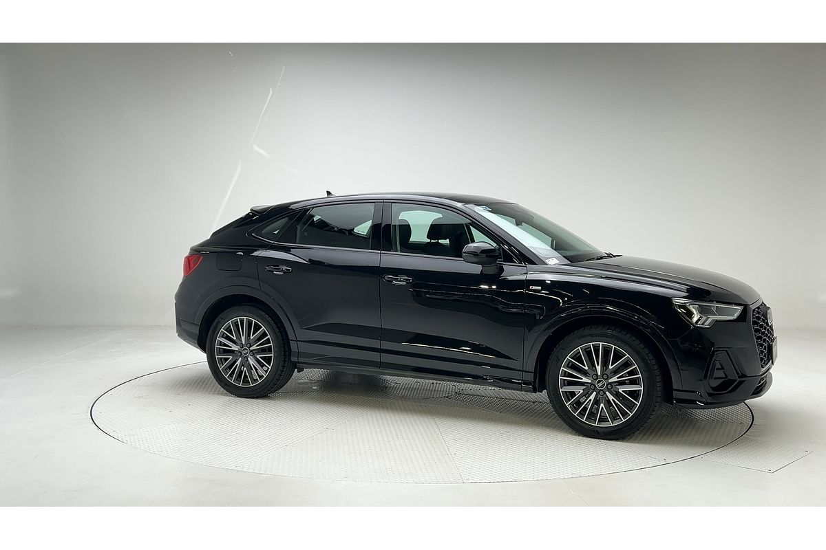 2021 Audi Q3 35 TFSI S line F3