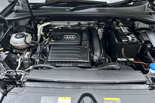 2021 Audi Q3 35 TFSI S line F3