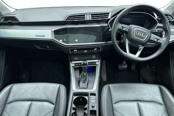 2021 Audi Q3 35 TFSI S line F3