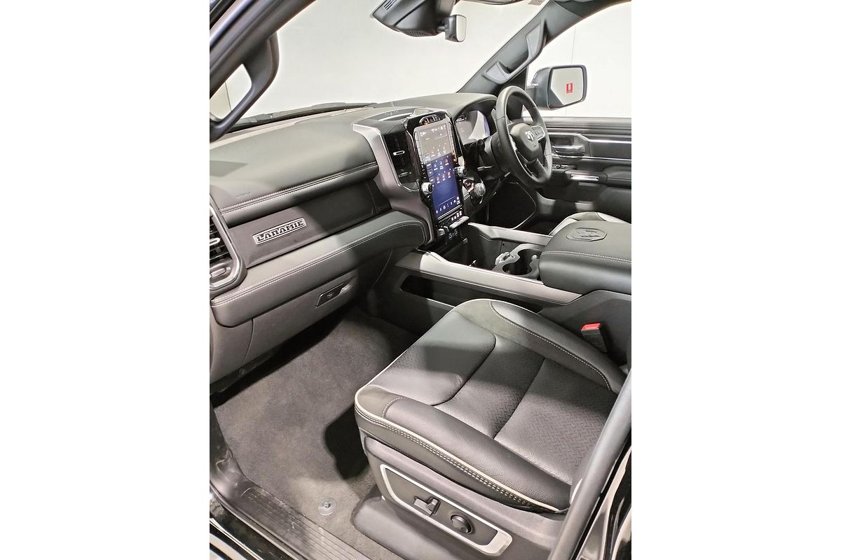 2024 RAM 1500 Laramie DT 4X4 SWB