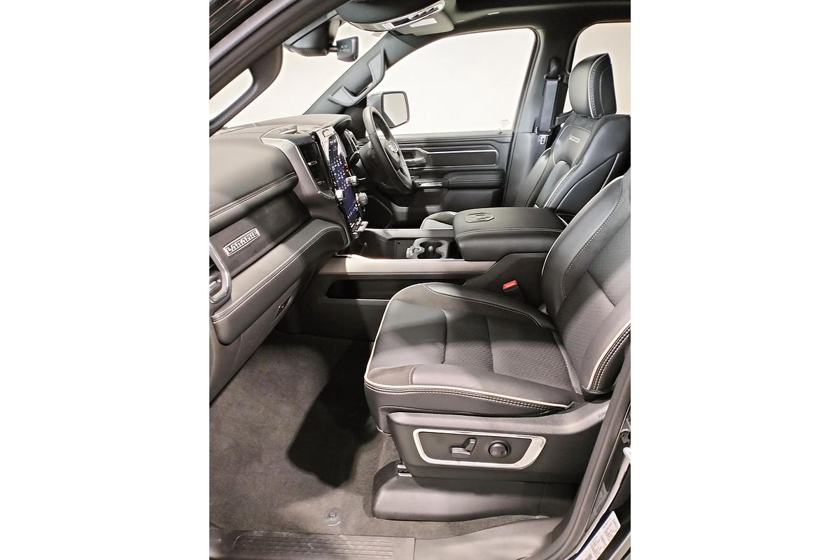 2024 RAM 1500 Laramie DT 4X4 SWB