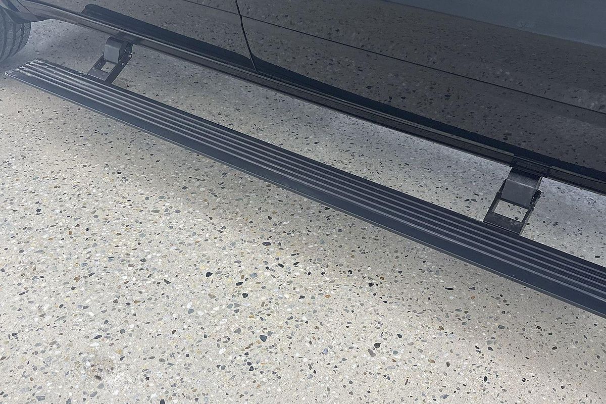 2025 RAM 1500 Laramie Sport Hurricane SO RamBox DT 4X4 SWB