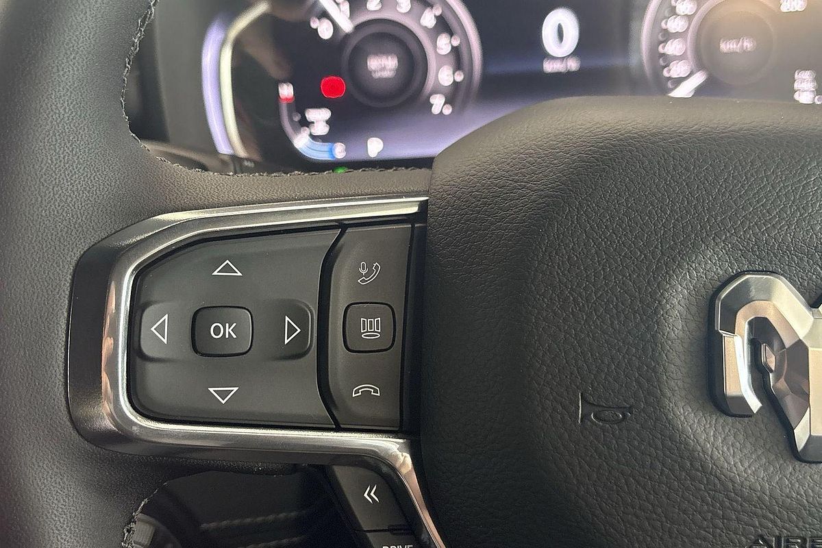 2025 RAM 1500 Laramie Sport Hurricane SO RamBox DT 4X4 SWB