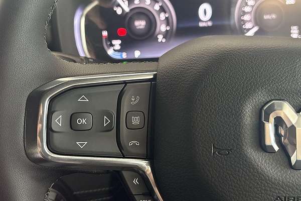 2025 RAM 1500 Laramie Sport Hurricane SO RamBox DT 4X4 SWB